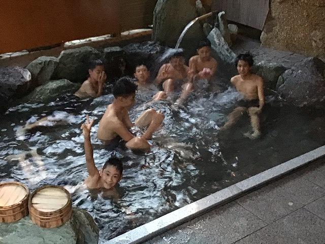 男子中学生　風呂 